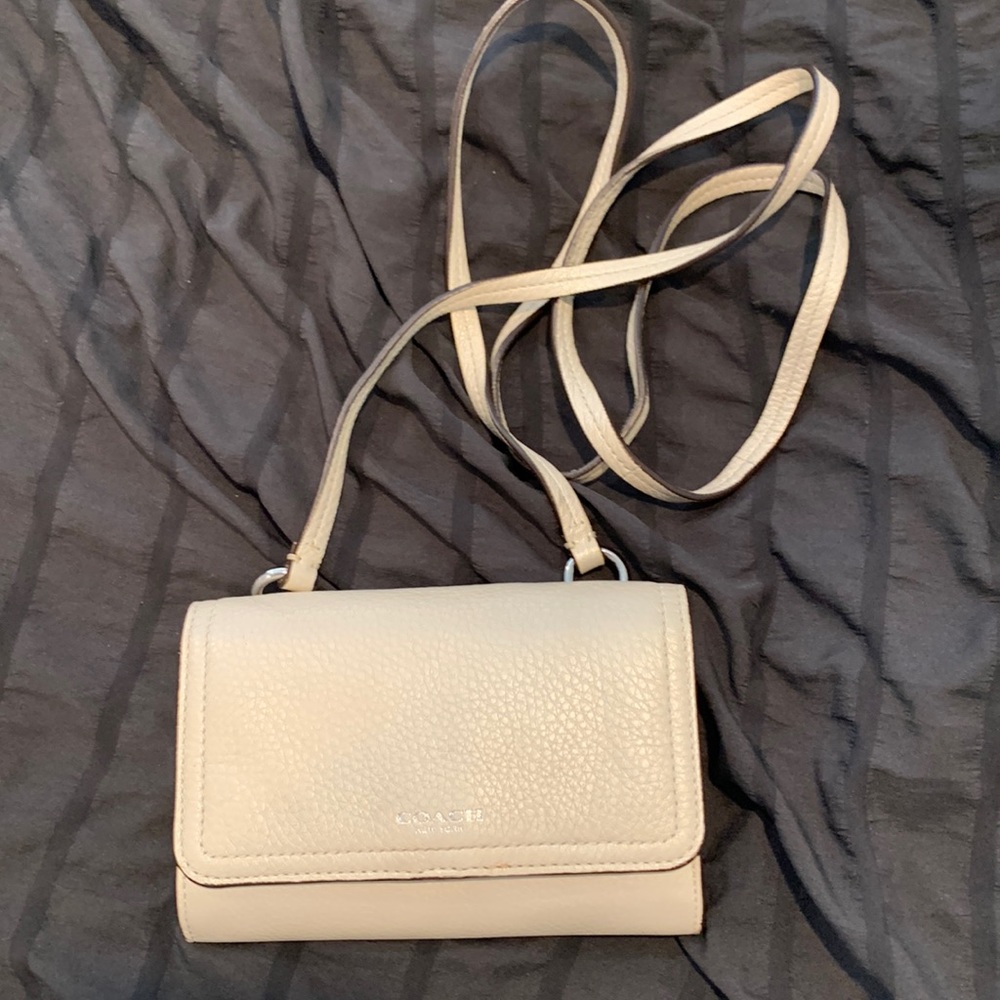 Authentic lightly used Coach crossbody bag
